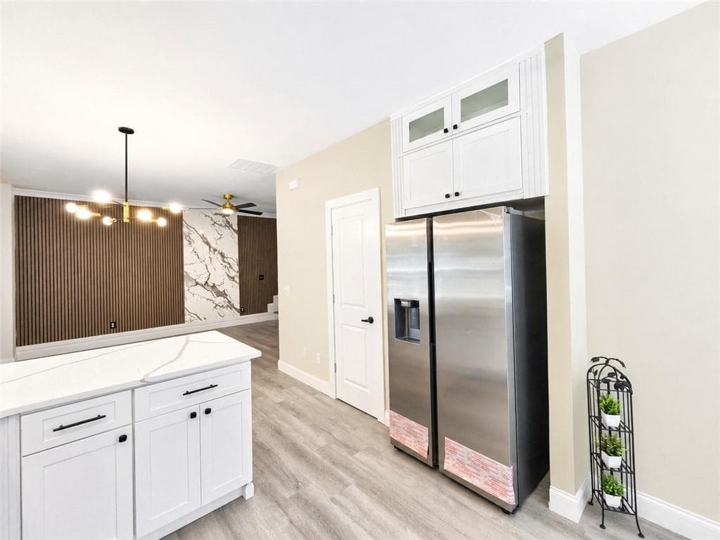 3 bedroom, 2 bathroom, 1,536 sq ft single family residence for sale at 9005 Lemans Trail, Gainesville, GA 30506 — photo 7