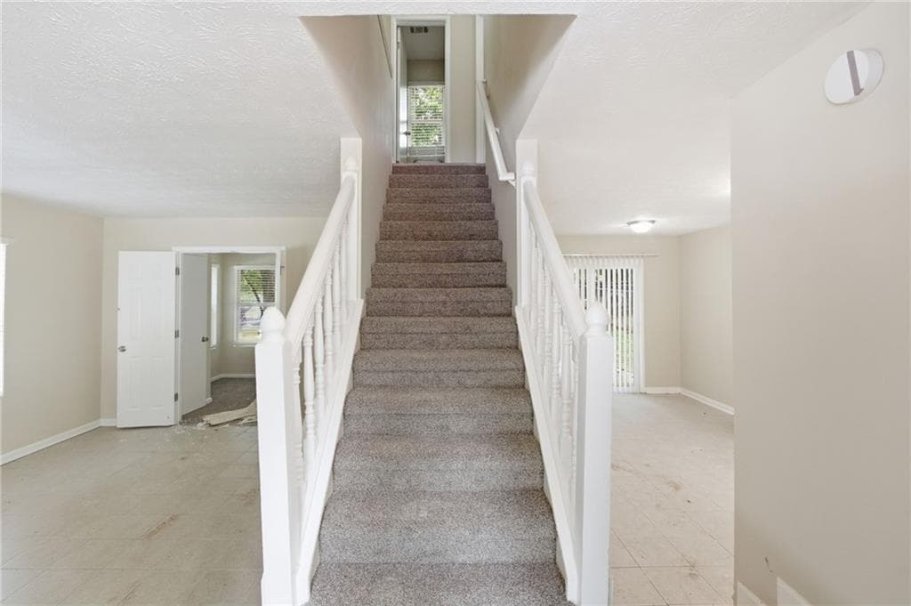 3 bedroom, 3 bathroom, 1,144 sq ft single family residence for sale at 2146 Wingfoot Place, Decatur, GA 30035 — photo 9