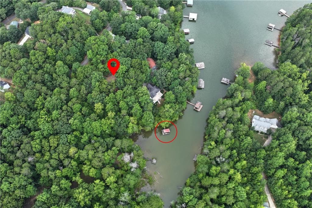 3 bedroom, 3 bathroom, 2,656 sq ft single family residence for sale at 3978 Pine Shore Circle, Gainesville, GA 30501 — photo 6