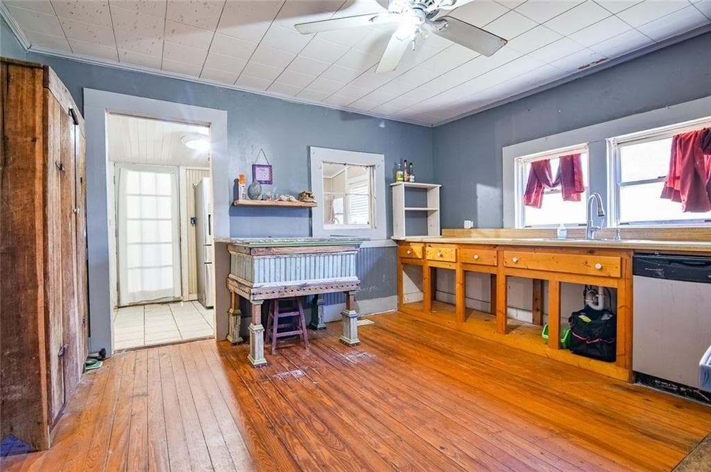 2 bedroom, 2 bathroom, 1,424 sq ft single family residence for sale at 12462 Brown Bridge Road, Covington, GA 30016 — photo 9