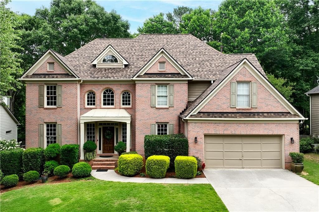 5 bedroom, 4 bathroom, 3,100 sq ft single family residence for sale at 230 Park Creek Drive, Alpharetta, GA 30005