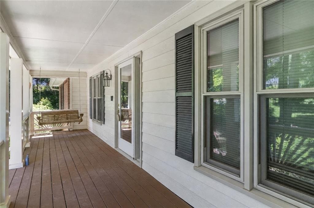 3 bedroom, 2 bathroom, 2,116 sq ft single family residence for sale at 280 Deer Trace Drive, Mcdonough, GA 30253 — photo 5