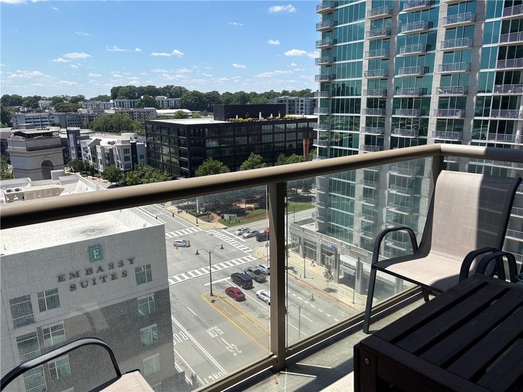 2 bedroom, 3 bathroom, 1,369 sq ft condominium for rent at 270 17th Street 1112, Atlanta, GA 30363 for $3,100 a month — photo 6