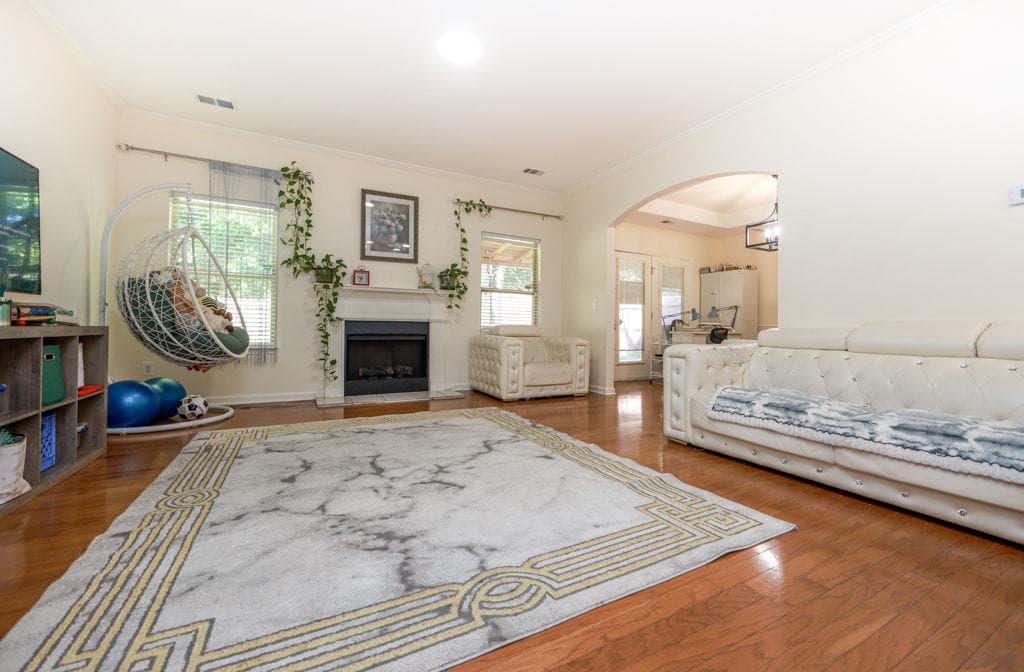3 bedroom, 3 bathroom, 2,114 sq ft single family residence for sale at 2480 Arnold Mill Road, Lawrenceville, GA 30044 — photo 5