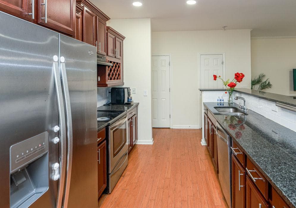 3 bedroom, 3 bathroom, 2,114 sq ft single family residence for sale at 2480 Arnold Mill Road, Lawrenceville, GA 30044 — photo 9