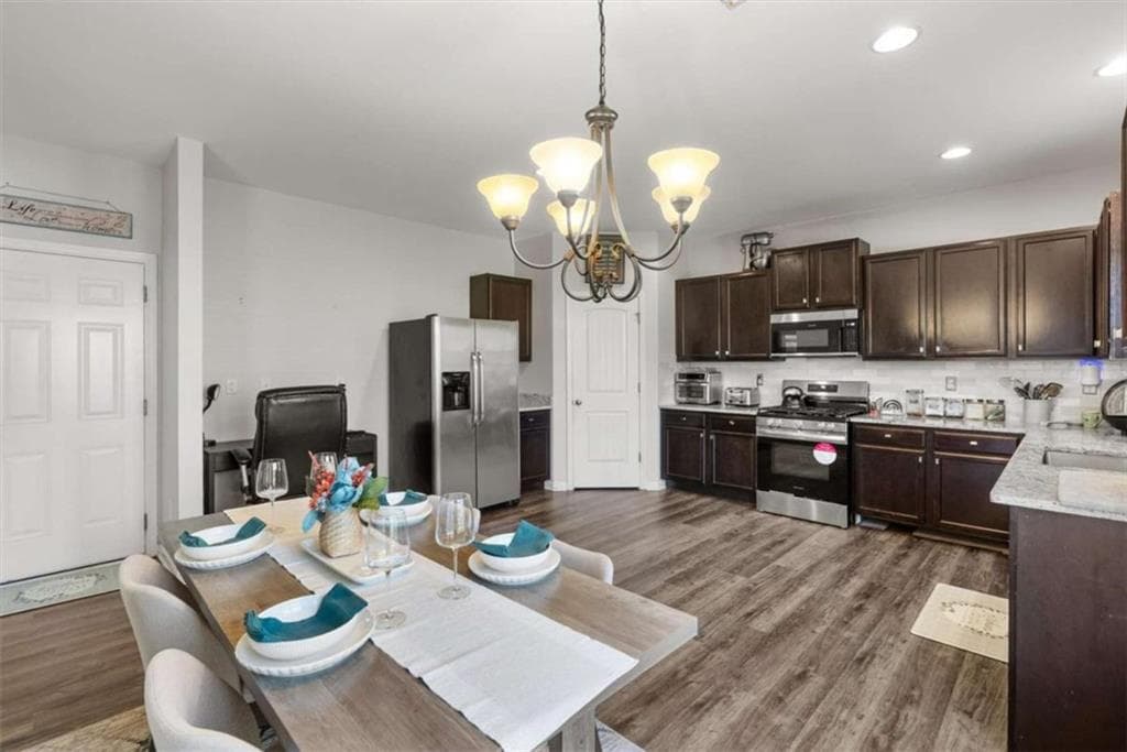 4 bedroom, 3 bathroom, 2,228 sq ft single family residence for sale at 1420 Worcester Trail, Mcdonough, GA 30253 — photo 9