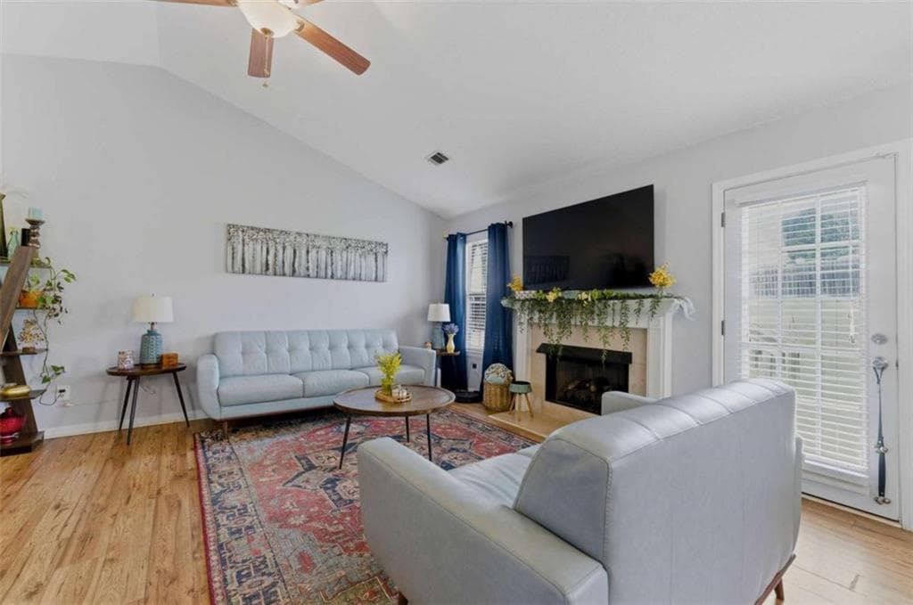 3 bedroom, 2 bathroom, 1,534 sq ft single family residence for sale at 10586 Aspenwood Court, Jonesboro, GA 30238 — photo 5