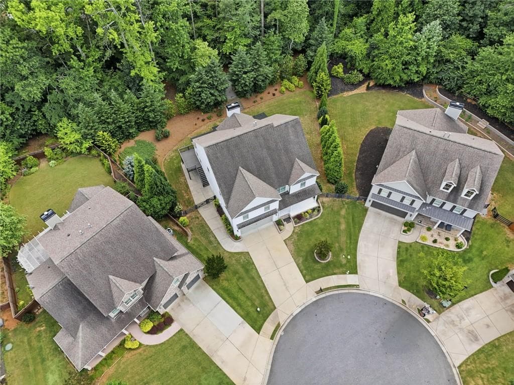 5 bedroom, 6 bathroom, 5,660 sq ft single family residence for sale at 4915 Hanson Farms Lane, Cumming, GA 30040 — photo 5