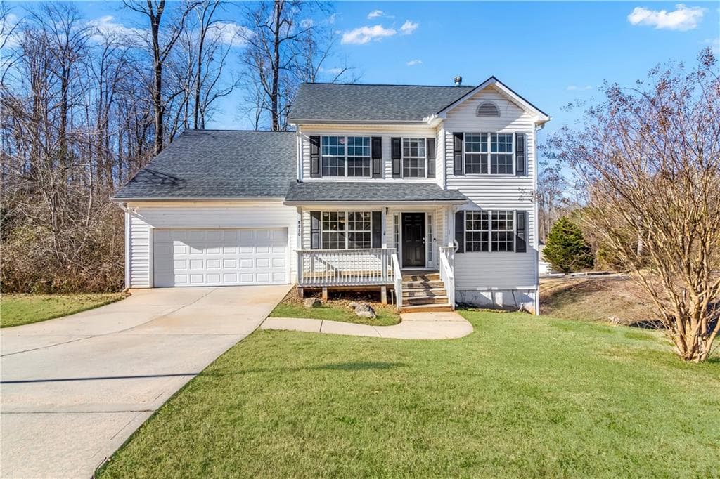 3 bedroom, 3 bathroom, 2,024 sq ft single family residence for sale at 8810 Brookhurst Trail, Gainesville, GA 30506 — photo 2