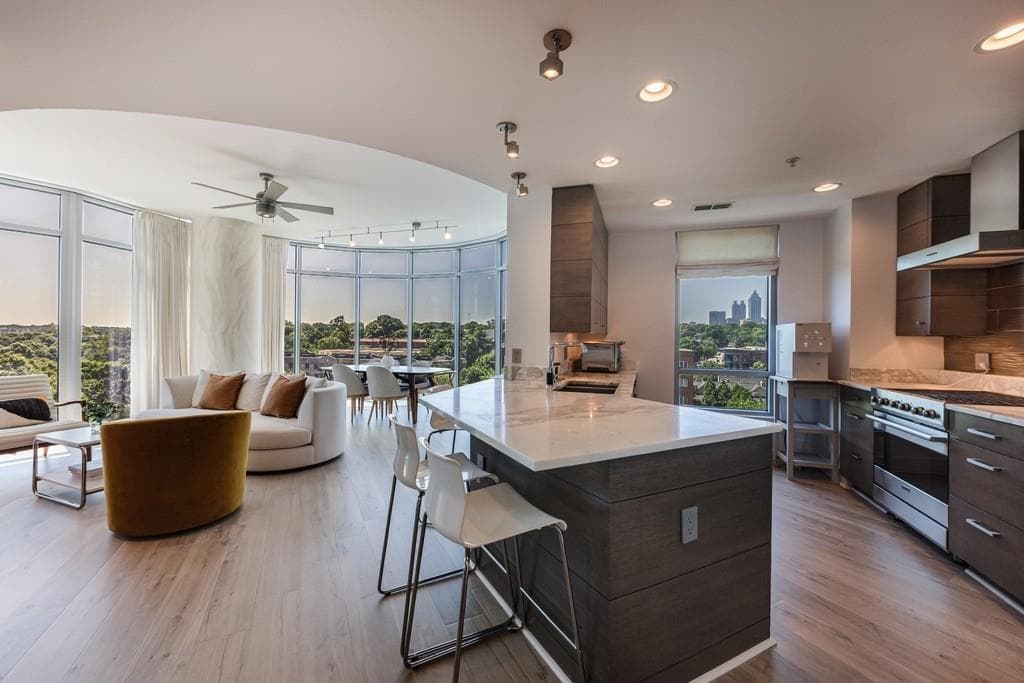 2 bedroom, 3 bathroom, 1,820 sq ft condominium for sale at 222 12th Street 806, Atlanta, GA 30309 — photo 1 of 34