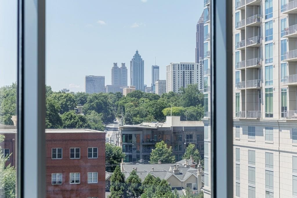 2 bedroom, 3 bathroom, 1,820 sq ft condominium for sale at 222 12th Street 806, Atlanta, GA 30309 — photo 6