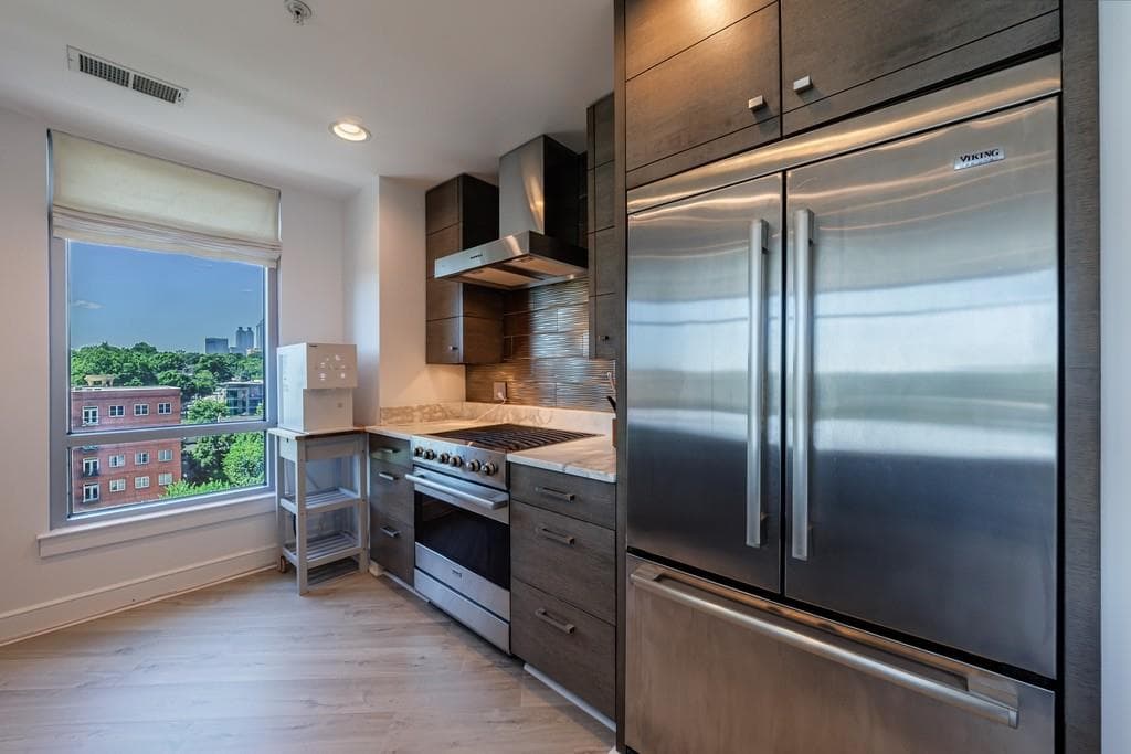 2 bedroom, 3 bathroom, 1,820 sq ft condominium for sale at 222 12th Street 806, Atlanta, GA 30309 — photo 9