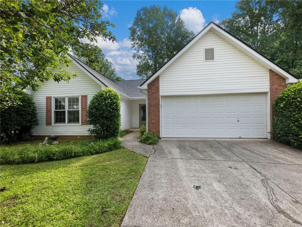 7019 Valley Forge Drive, Flowery Branch, GA 30542 — most recent listing photo