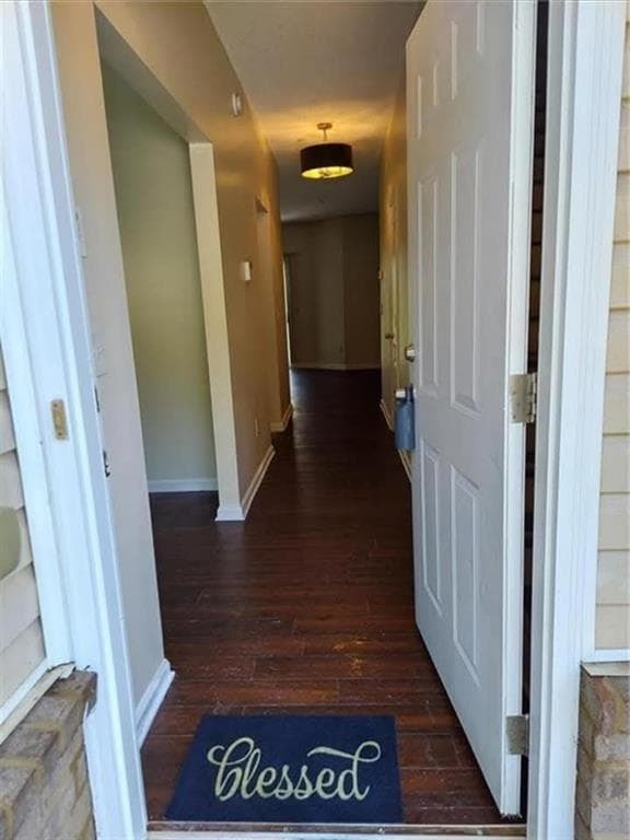 3 bedroom, 3 bathroom, 1,344 sq ft townhouse for sale at 1749 Broad River Road, Atlanta, GA 30349 — photo 2