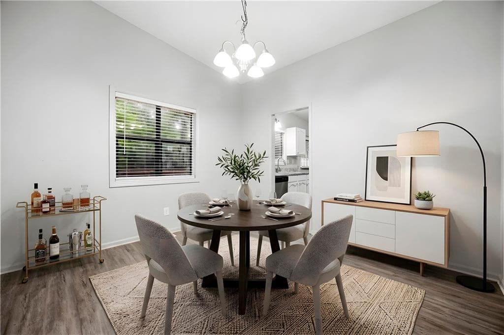 3 bedroom, 2 bathroom, 1,756 sq ft single family residence for sale at 490 Summerfield Drive, Alpharetta, GA 30022 — photo 6