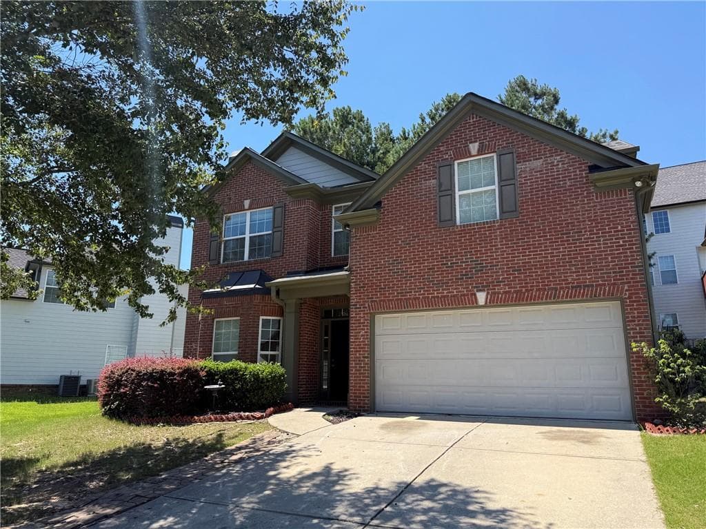 4 bedroom, 3 bathroom, 2,142 sq ft single family residence for sale at 4542 Elsinore Circle, Norcross, GA 30071 — photo 1 of 15