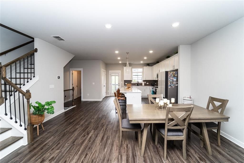 4 bedroom, 4 bathroom, 2,148 sq ft townhouse for sale at 2030 NW Main Street 403, Atlanta, GA 30318 — photo 6