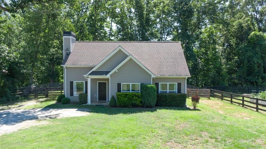 3 bedroom, 2 bathroom, 1,192 sq ft home for sale at 1938 Highway 9, Dawsonville, GA