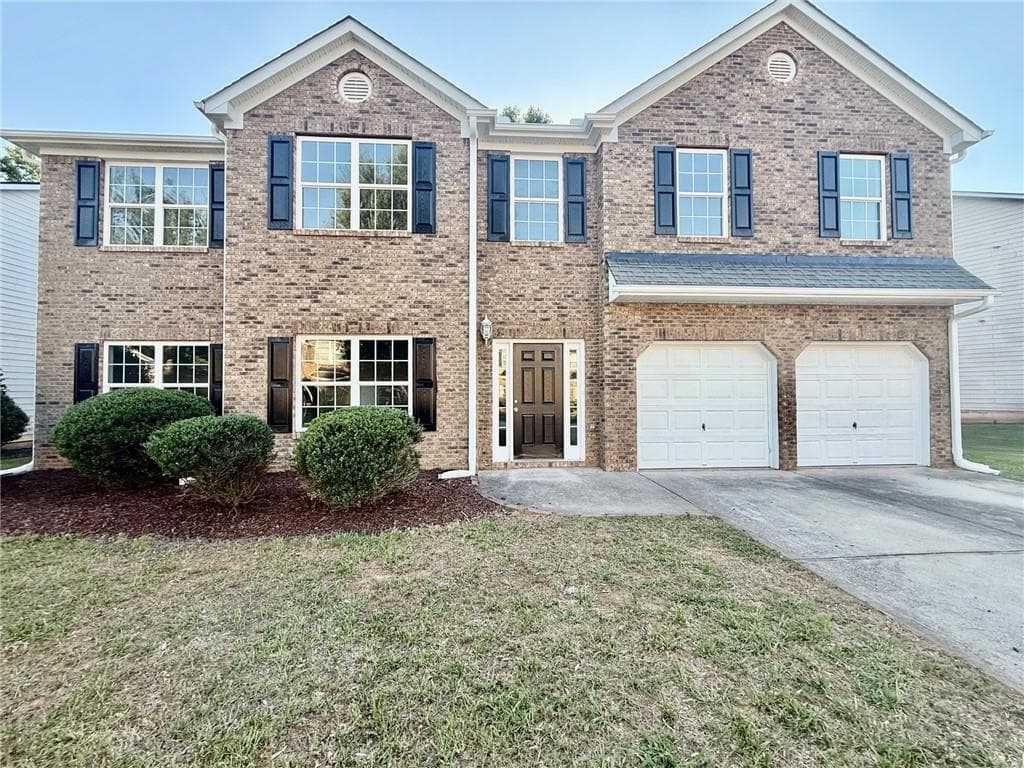 5 bedroom, 4 bathroom, 4,003 sq ft single family residence for sale at 6977 Talkeetna Court, Atlanta, GA 30331 — photo 2