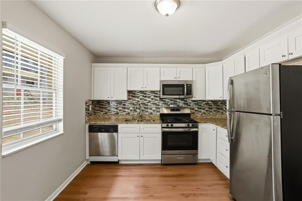 3 bedroom, 1 bathroom, 1,000 sq ft single family residence under contract at 4039 Codel Street, Atlanta, GA 30331 — photo 7
