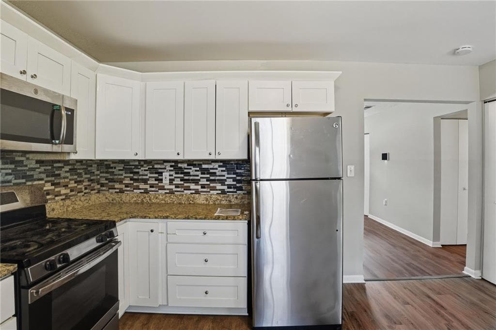 3 bedroom, 1 bathroom, 1,000 sq ft single family residence under contract at 4039 Codel Street, Atlanta, GA 30331 — photo 8
