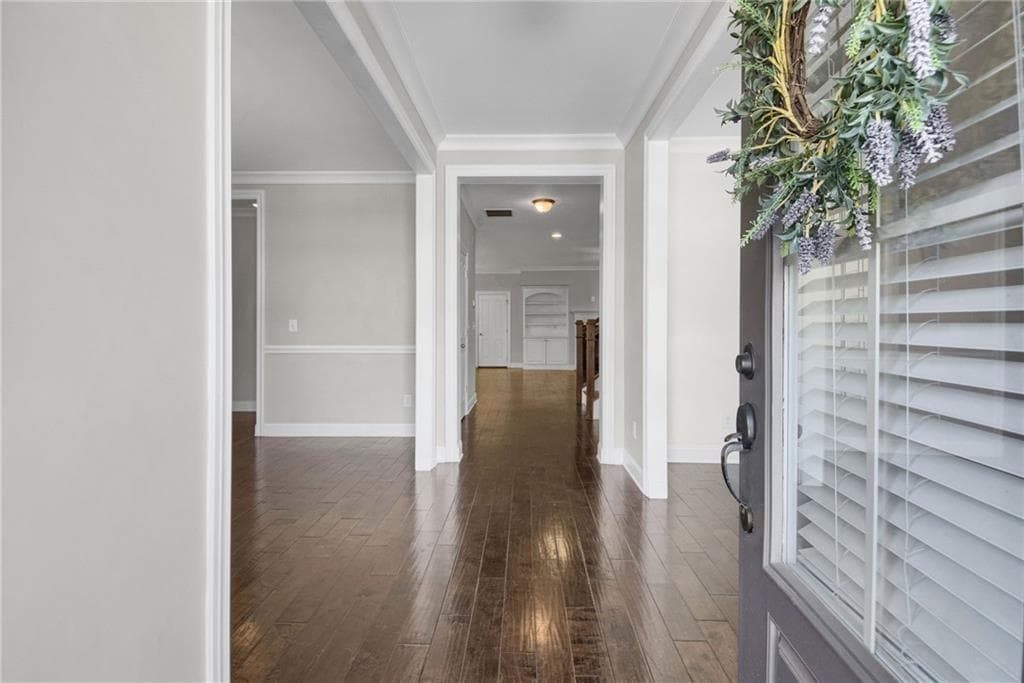 5 bedroom, 5 bathroom, 3,689 sq ft single family residence for sale at 4204 Hardy Avenue, Smyrna, GA 30082 — photo 4