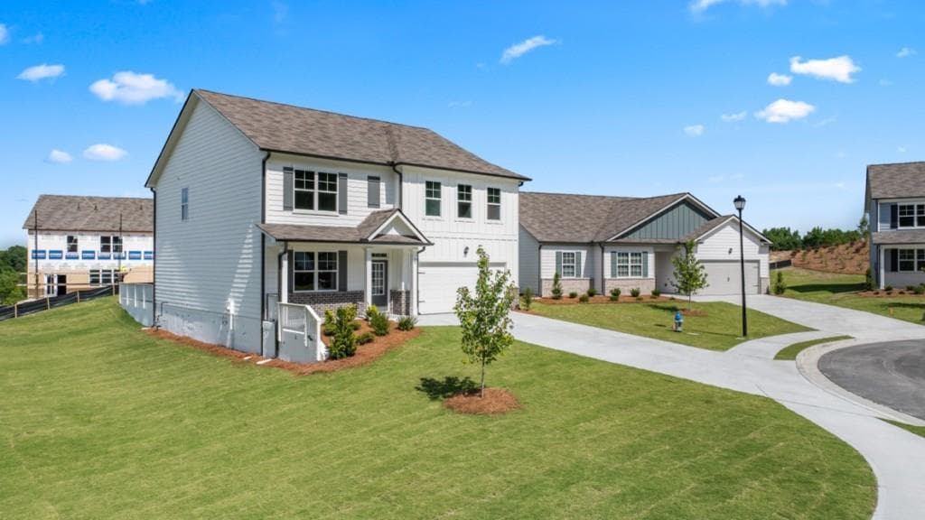5 bedroom, 3 bathroom, 2,804 sq ft single family residence for sale at 59 Capital Court, Braselton, GA 30517 — photo 2