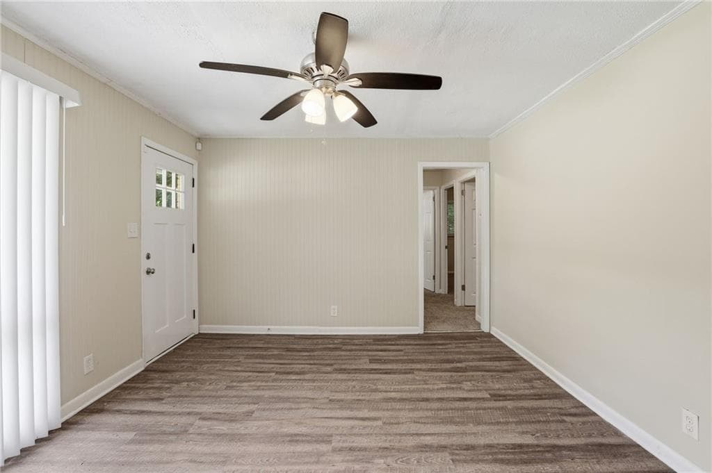 3 bedroom, 1 bathroom, 968 sq ft single family residence for sale at 757 Alfred Road, Atlanta, GA 30331 — photo 8