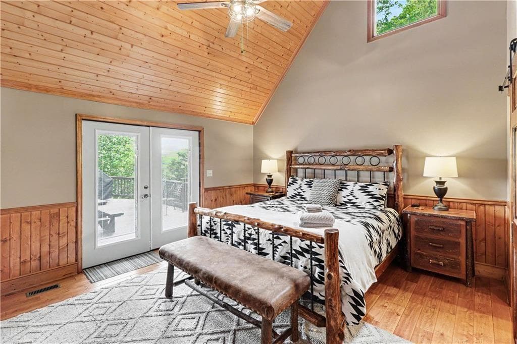 4 bedroom, 4 bathroom, 4,990 sq ft single family residence for sale at 112 Eagles Nest Lane, Blue Ridge, GA 30513 — photo 3