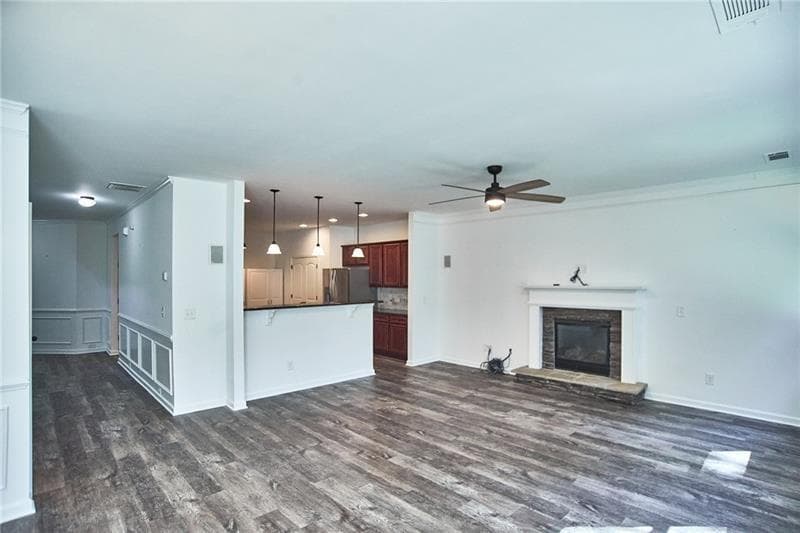 4 bedroom, 3 bathroom, 2,388 sq ft single family residence for sale at 310 Woodson Way, Woodstock, GA 30189 — photo 5
