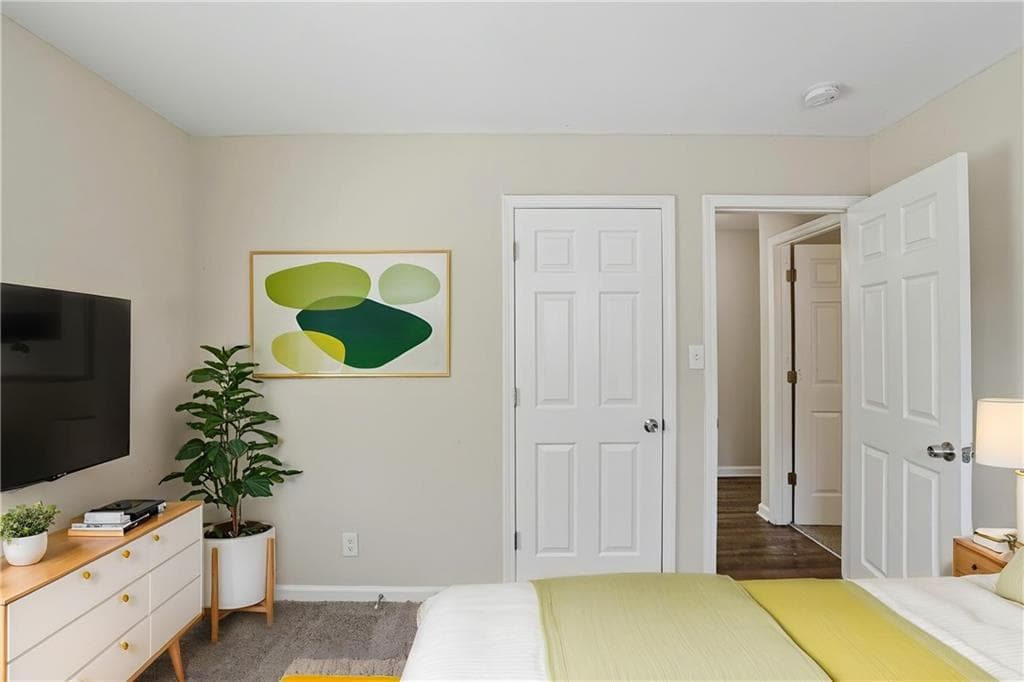 3 bedroom, 1 bathroom, 1,050 sq ft single family residence for sale at 306 Ard Place, Atlanta, GA 30331 — photo 7