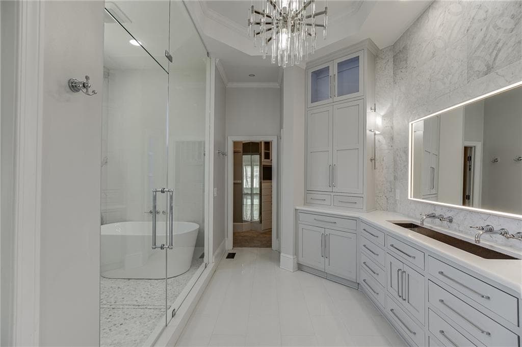 6 bedroom, 7 bathroom, 9,586 sq ft single family residence for sale at 3245 Town Manor Circle, Dacula, GA 30019 — photo 4