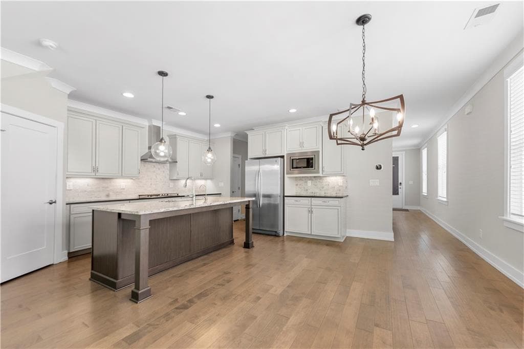 3 bedroom, 3 bathroom, 2,022 sq ft townhouse for sale at 154 Bellehaven Drive, Woodstock, GA 30188 — photo 5
