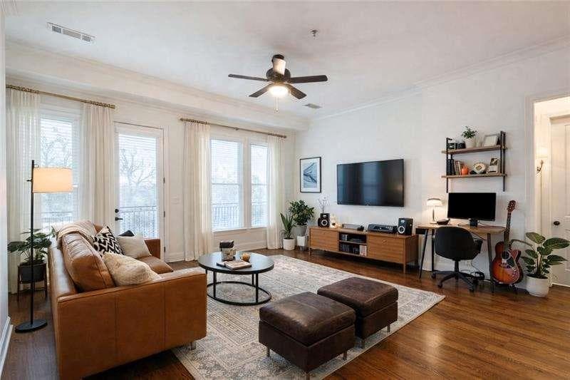 2 bedroom, 2 bathroom, 1,339 sq ft condominium for sale at 360 CHAMBERS Street 208, Woodstock, GA 30188 — photo 3