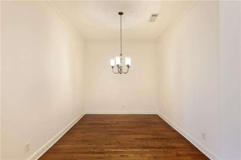 2 bedroom, 2 bathroom, 1,339 sq ft condominium for sale at 360 CHAMBERS Street 208, Woodstock, GA 30188 — photo 6