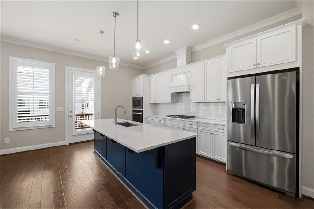 4 bedroom, 4 bathroom, 3,284 sq ft single family residence under contract at 2470 Reed Street, Smyrna, GA 30080 — photo 3