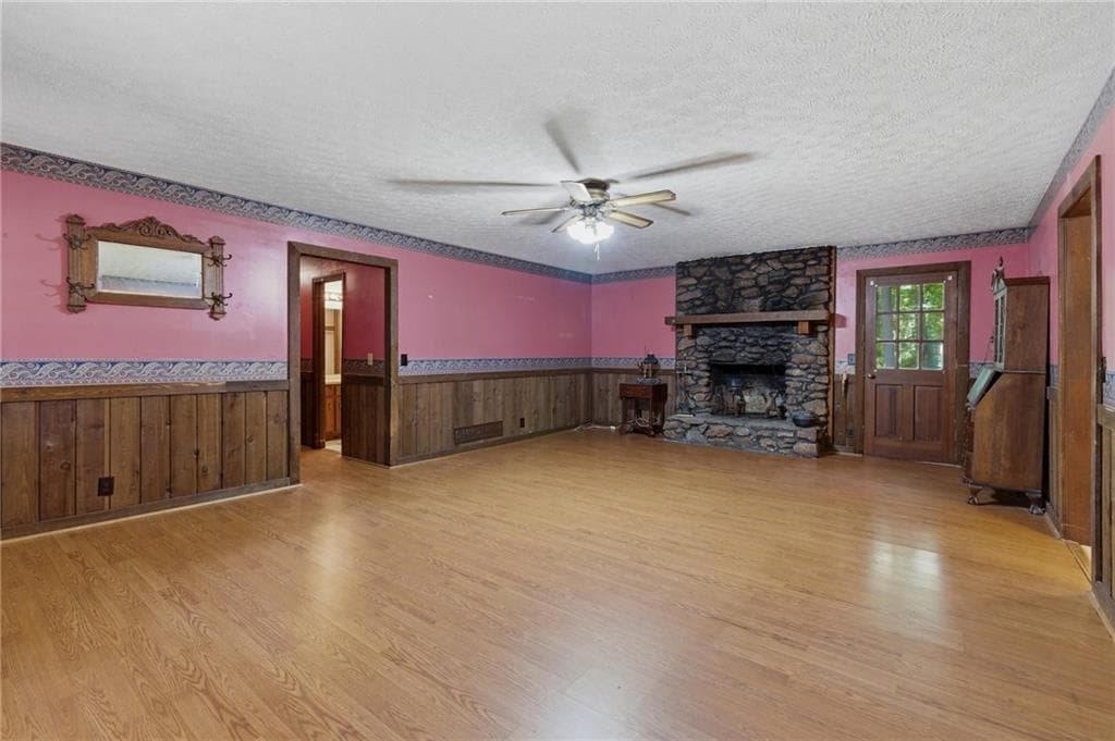 3 bedroom, 2 bathroom, 1,504 sq ft single family residence for sale at 328 Lake Forest Drive, Acworth, GA 30102 — photo 9