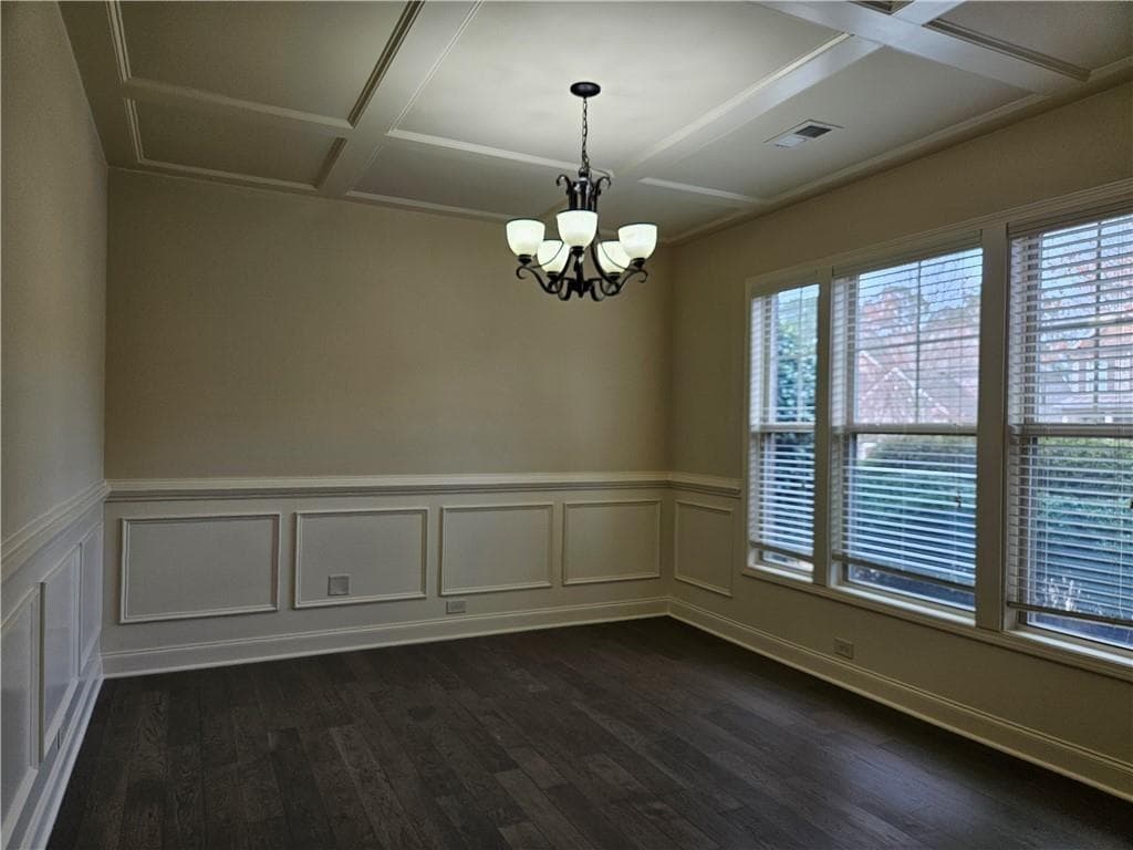 5 bedroom, 4 bathroom, 3,225 sq ft single family residence for rent at 3155 Stonecrest Drive, Cumming, GA 30041 for $3,295 a month — photo 9