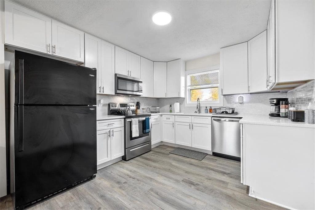 3 bedroom, 2 bathroom, 1,255 sq ft single family residence for sale at 4281 Hiram Lithia Springs Road, Powder Springs, GA 30127 — photo 10