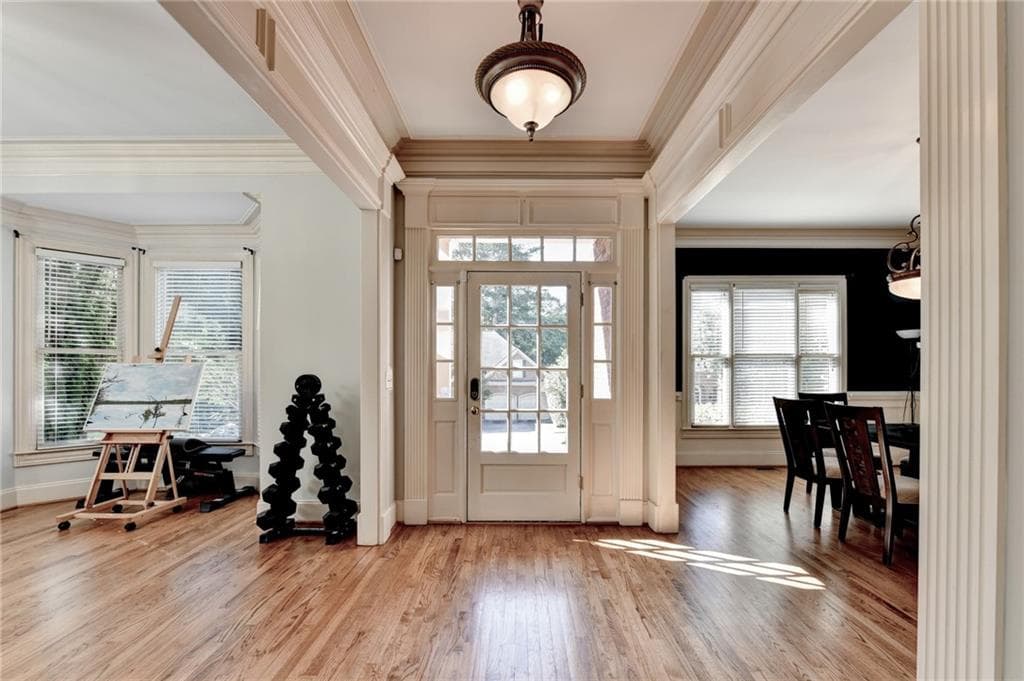5 bedroom, 5 bathroom, 5,727 sq ft single family residence for sale at 991 Moores Walk Lane, Suwanee, GA 30024 — photo 3
