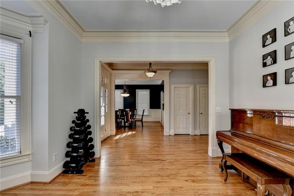 5 bedroom, 5 bathroom, 5,727 sq ft single family residence for sale at 991 Moores Walk Lane, Suwanee, GA 30024 — photo 10