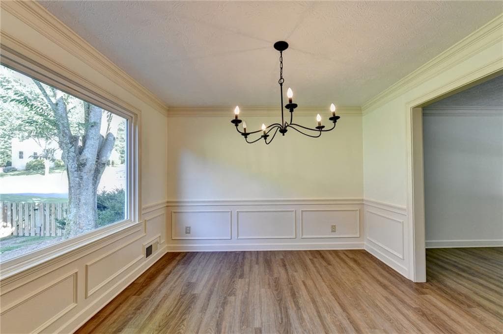 5 bedroom, 3 bathroom, 2,893 sq ft single family residence for sale at 886 Marbrook Drive, Lawrenceville, GA 30044 — photo 8