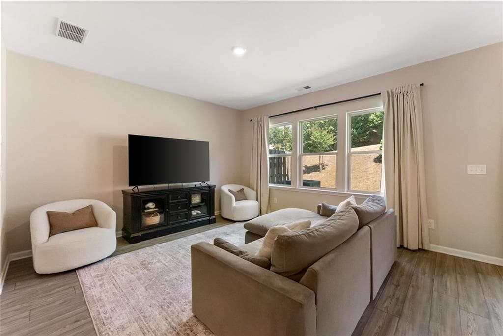 3 bedroom, 3 bathroom, 1,898 sq ft townhouse for sale at 1969 Lanier Harbor Point, Buford, GA 30518 — photo 9
