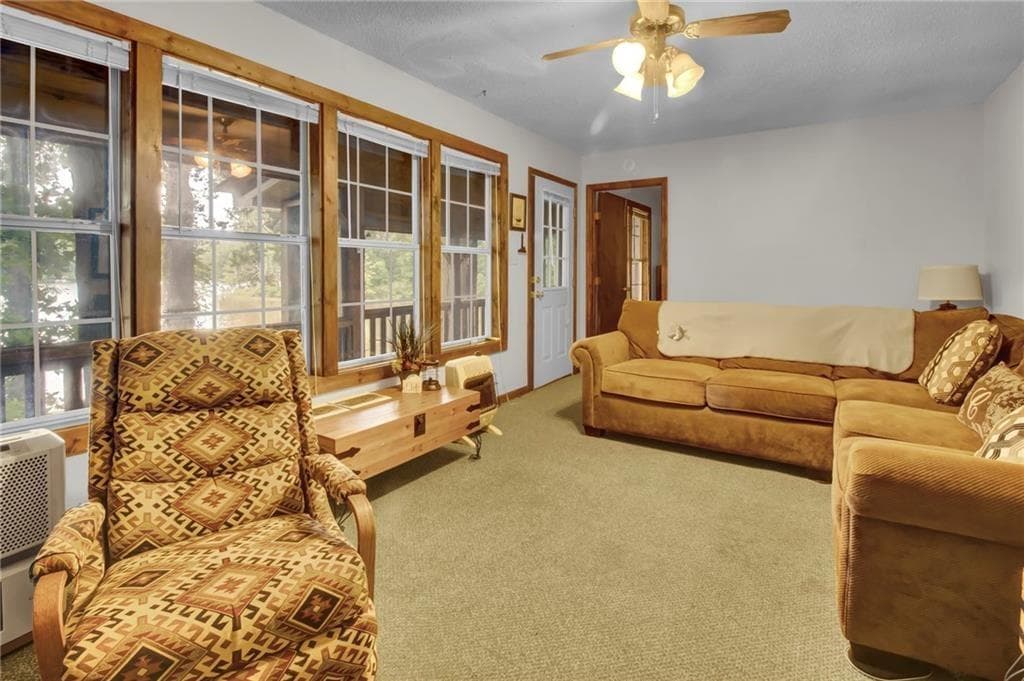 3 bedroom, 1 bathroom, 864 sq ft single family residence for sale at 119 Willow Way, Jackson, GA 30233 — photo 9