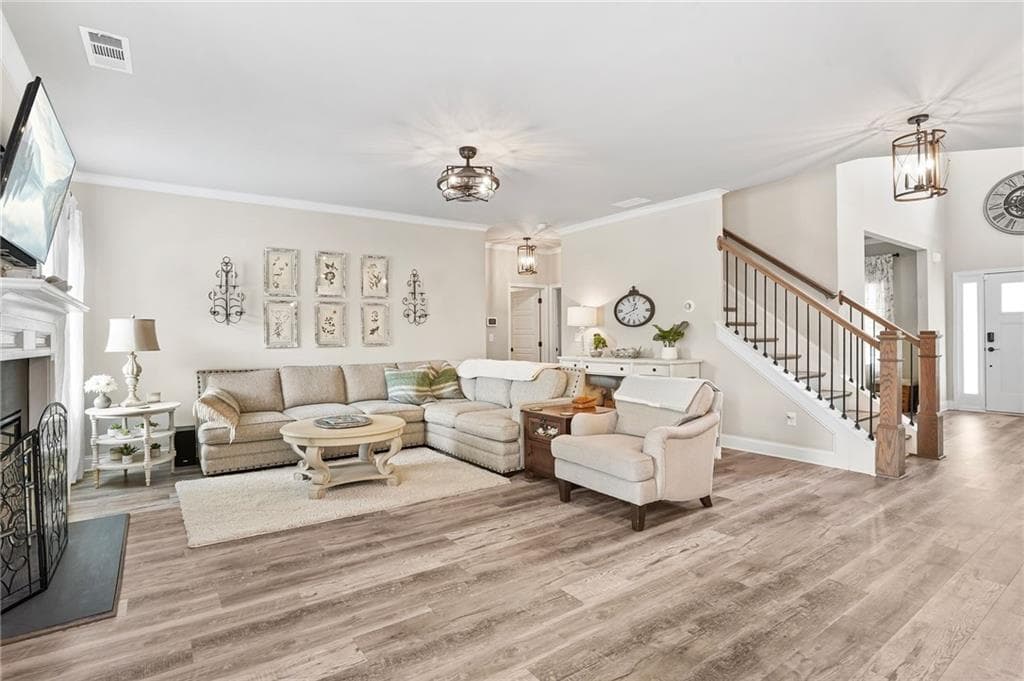 5 bedroom, 5 bathroom, 3,352 sq ft single family residence for sale at 2326 Britt Street, Grayson, GA 30017 — photo 2