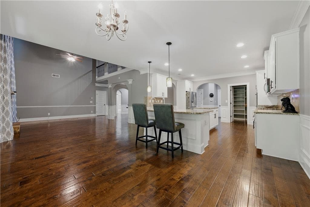 5 bedroom, 5 bathroom, 6,858 sq ft single family residence under contract at 5908 Cliftondale Drive, Atlanta, GA 30349 — photo 7