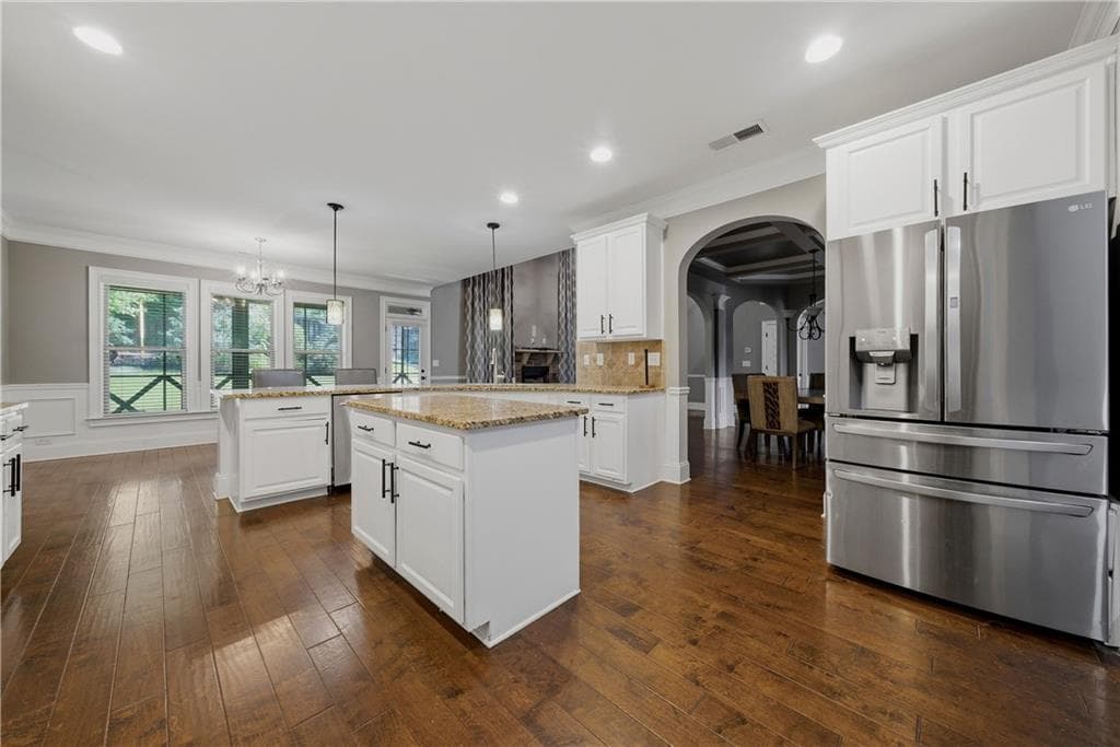 5 bedroom, 5 bathroom, 6,858 sq ft single family residence under contract at 5908 Cliftondale Drive, Atlanta, GA 30349 — photo 8