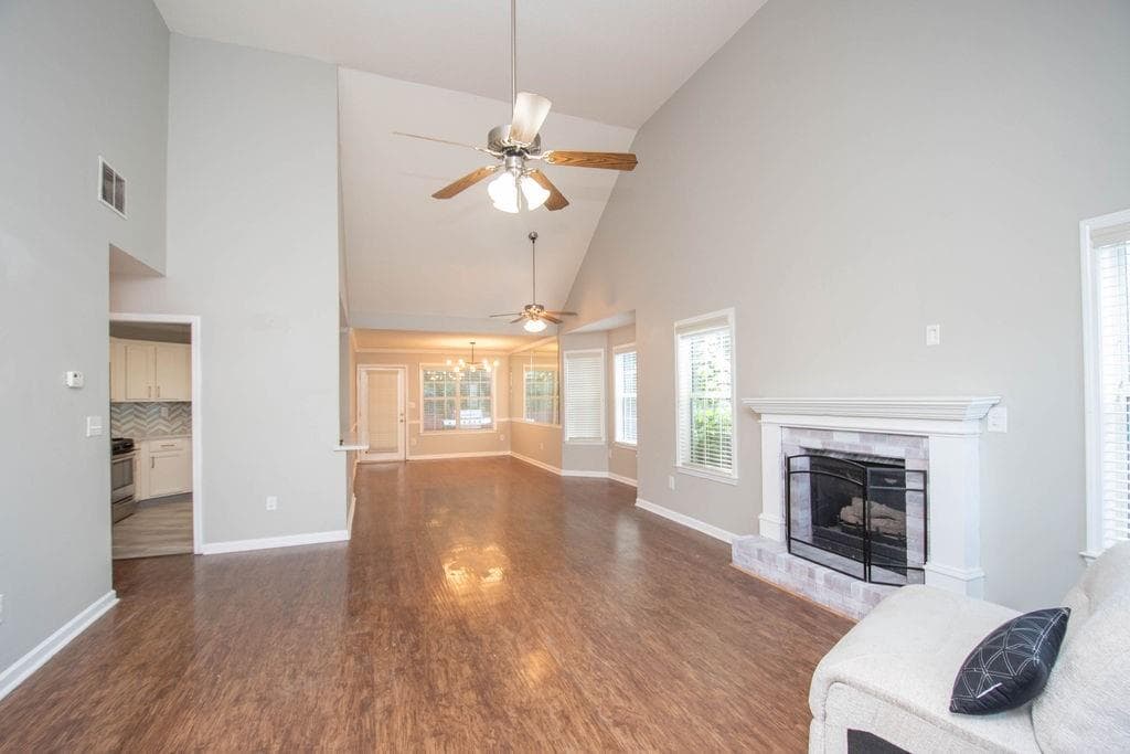 3 bedroom, 2 bathroom, 1,534 sq ft single family residence for sale at 29 Riva Ridge Lane, Newnan, GA 30263 — photo 4