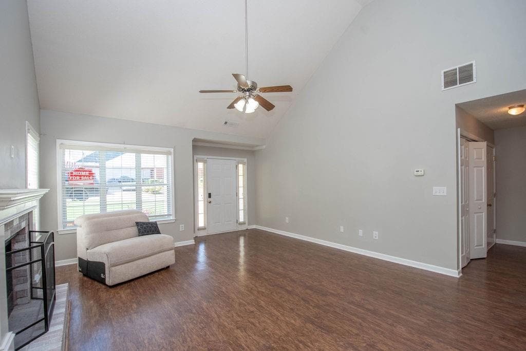 3 bedroom, 2 bathroom, 1,534 sq ft single family residence for sale at 29 Riva Ridge Lane, Newnan, GA 30263 — photo 8