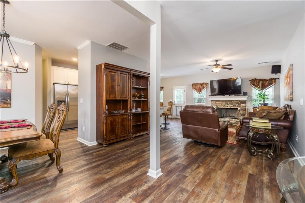 3 bedroom, 2 bathroom, 1,508 sq ft single family residence for sale at 368 Bryndemere Drive, Dawsonville, GA 30534 — photo 4